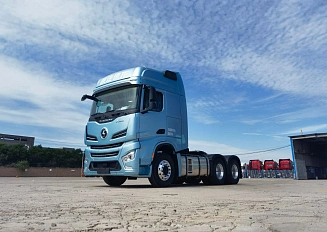 Shacman (Shaanxi) SX4258Y3334