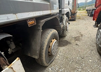 Shacman (Shaanxi) 8×4 SX33186T366C