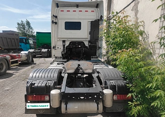 Foton Auman EST A H5 4×2 BJ4189SLFKA