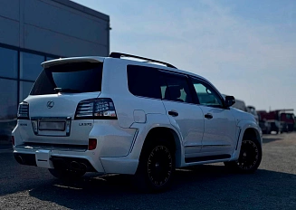 Lexus LX 570