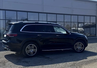Mercedes-Benz GLS-450