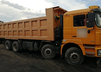 Shacman (Shaanxi) 8×4 SX33186T366