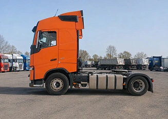  Volvo FH-TRUCK 4X2