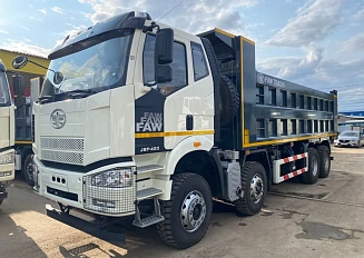 FAW J6P 8×4