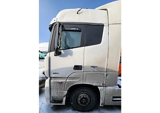 Foton Auman EST A H5 4×2 BJ4189SLFKA