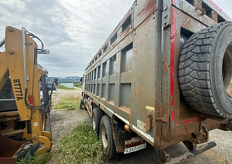 Shacman (Shaanxi) 8×4 SX33186T366C