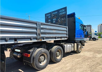 Sitrak C7H 6×4 ZZ4256V364HE