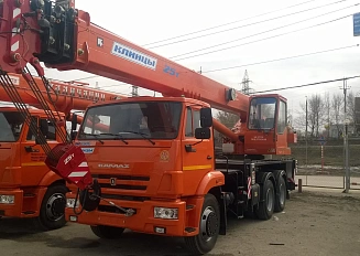 Клинцы КС-55713-1К-3 на шасси КАМАЗ 65115