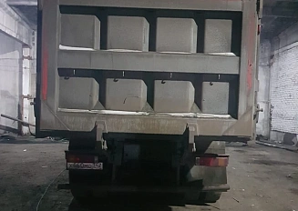 Shacman (Shaanxi) 8×4 SX33186T366C