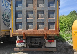 FAW J6 8×4 CA3310P66K24T4E5