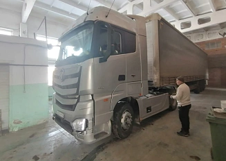 Foton Auman EST A 1846 AMT 4×2 BJ4189SLFKA