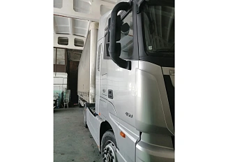 Foton Auman EST A 1846 AMT 4×2 BJ4189SLFKA