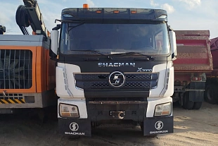 Shacman (Shaanxi) 8×4 SX33186W366C