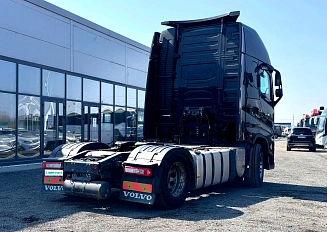 Тягач седельный Volvo FH-TRUCK 4x2