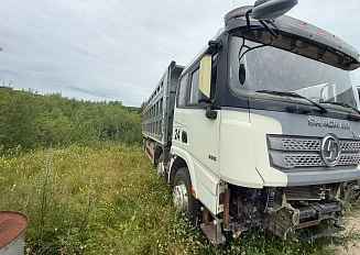 Shacman (Shaanxi) 8×4 SX33186T366C