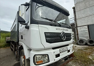 Shacman (Shaanxi) 8×4 SX33186T366C