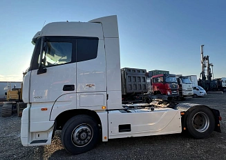 Foton Auman EST A H5 4×2 BJ4189SLFKA