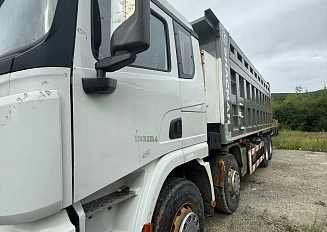 Shacman (Shaanxi) 8×4 SX33186T366C