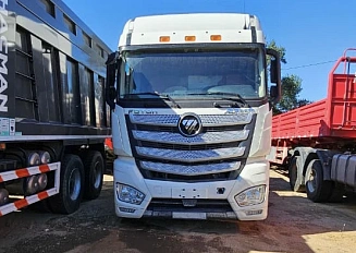 Foton Auman EST A H5 4×2 BJ4189SLFKA