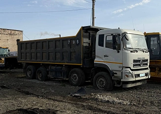 DongFeng KC 8x4 