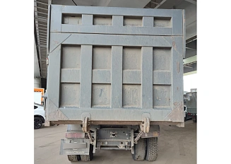 Shacman (Shaanxi) 8×4 SX331863366