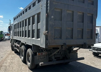 Shacman (Shaanxi) 8×4 SX331863366