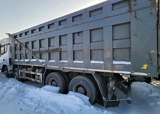 Shacman (Shaanxi) 8×4 SX331863366