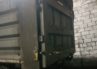 Shacman (Shaanxi) 8×4 SX33186T366C