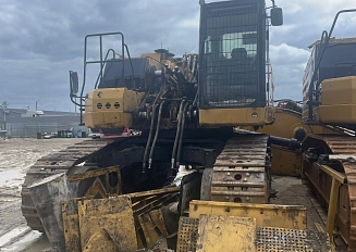 Caterpillar 395