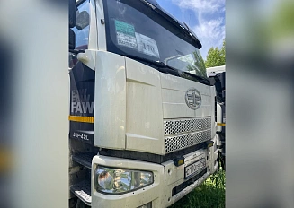 FAW J6 8×4 CA3310P66K24T4E5