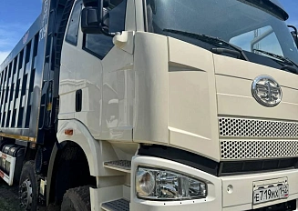 FAW J6 8×4 CA3310P66K24T4E5