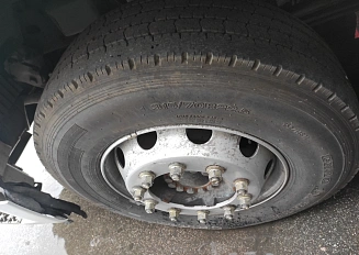 Sitrak C7H 4×2 ZZ4186V361HE