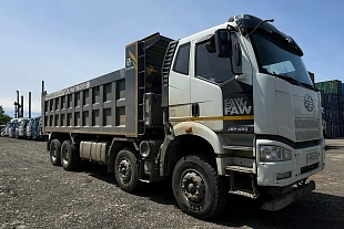 FAW J6 8×4 CA3310P66K24T4E5