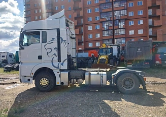 Sitrak C7H 4×2 ZZ4186V391HE