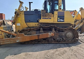 Komatsu D275A-5D