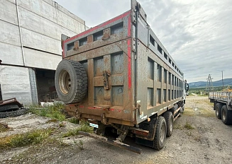 Shacman (Shaanxi) 8×4 SX33186T366C