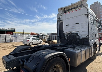 Sitrak C7H 4×2 ZZ4186V391HE